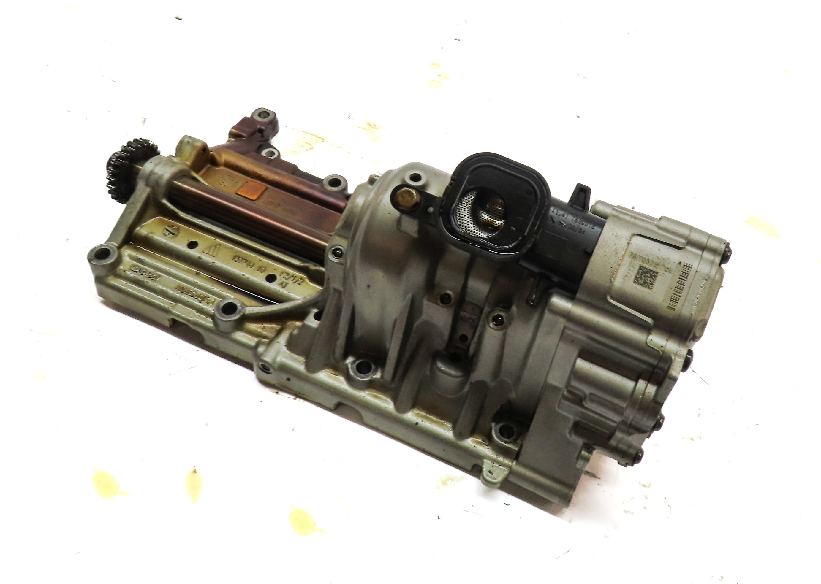 2013 BMW X1 (E84) 2.0L (N20) ENGINE MOTOR OIL FLUID PUMP ASSEMBLY — exact item pictured